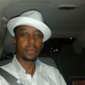 Meet your Posher, Dee